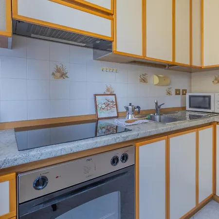 Casa *